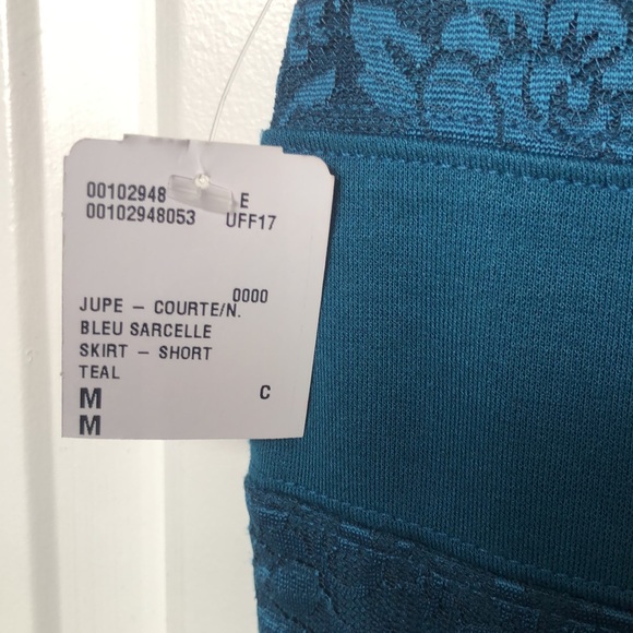 Mini skirt - Picture 3 of 5